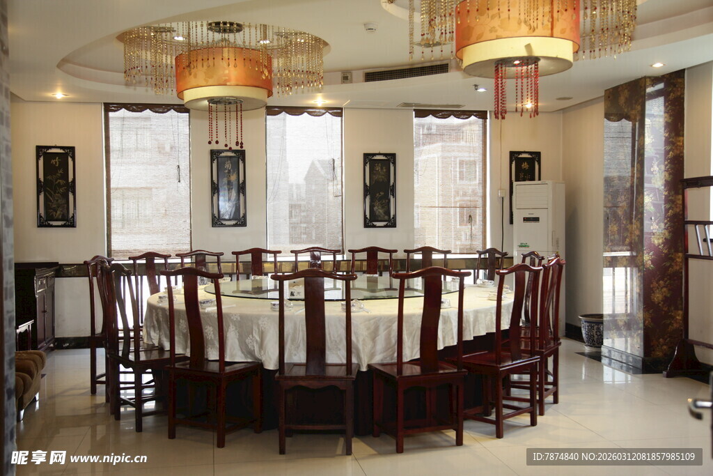 中式豪华圆桌餐厅场景