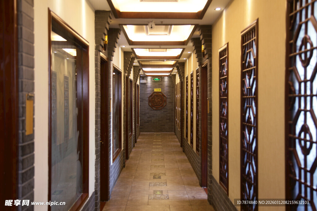 复古风格的雅致走廊