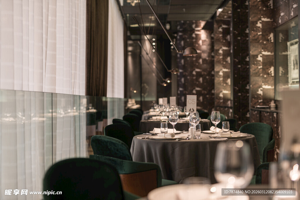 优雅精致的餐厅室内场景