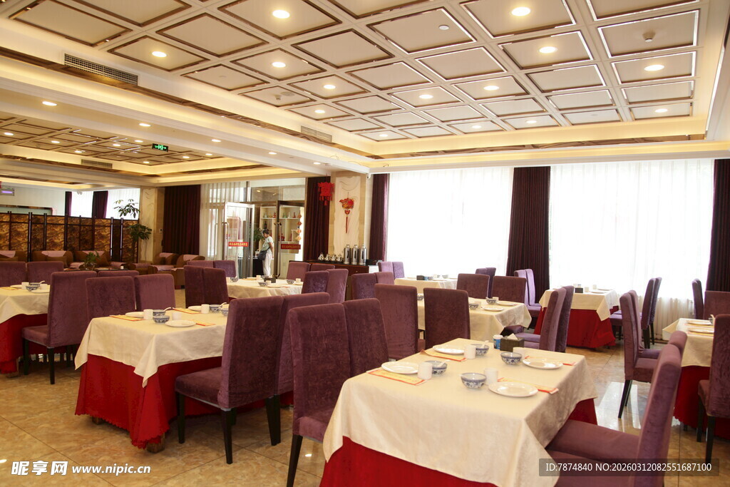 优雅餐厅内部布置场景