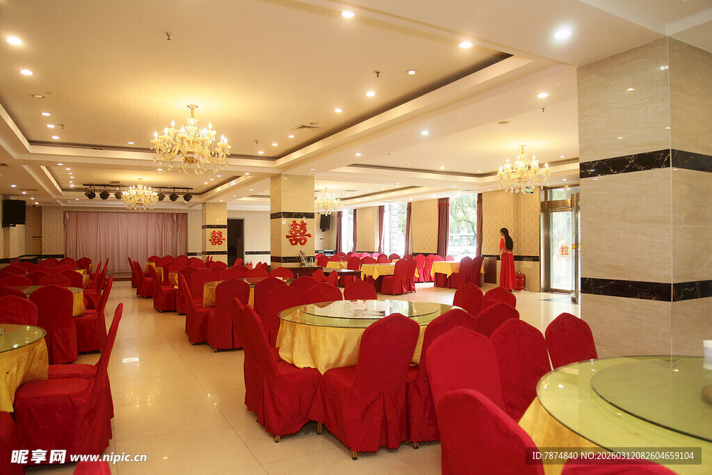 豪华喜庆宴会大厅布置