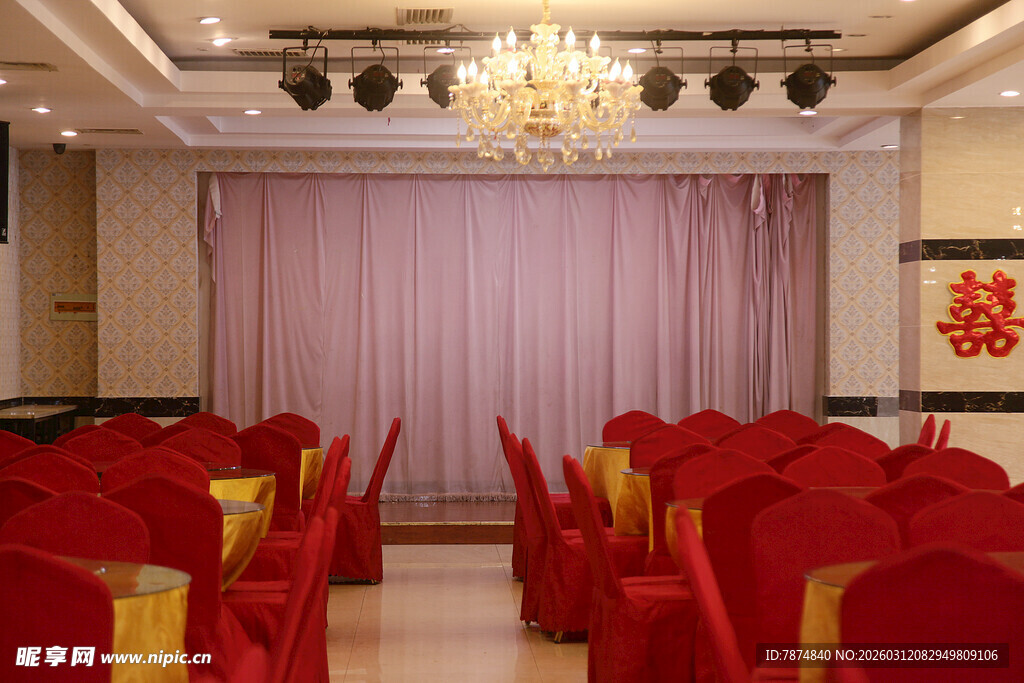 喜庆宴会厅布置