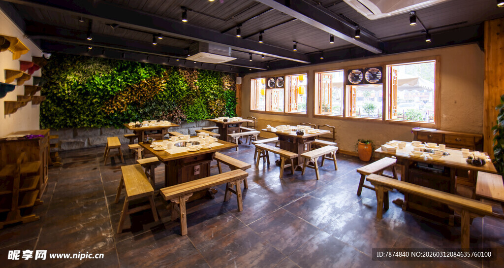 温馨绿植餐厅室内场景