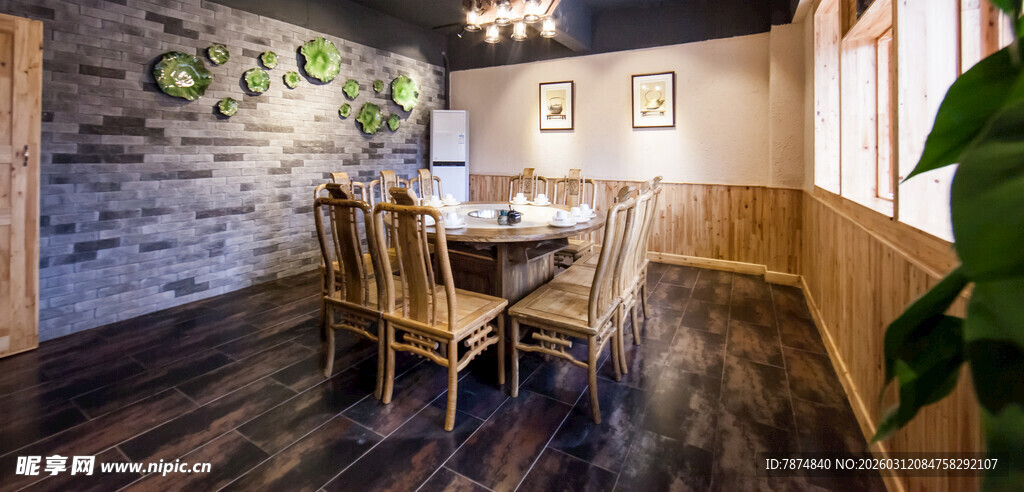 温馨木质餐厅室内场景