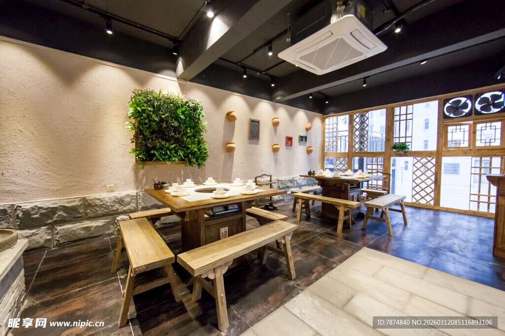 温馨木质风餐厅室内场景