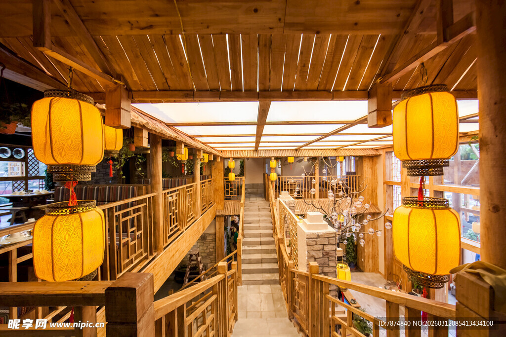 中式古风餐厅内部景致