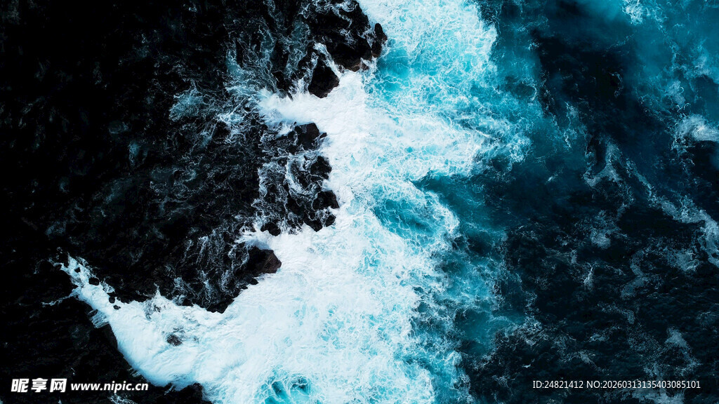 汹涌海浪