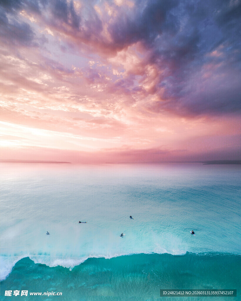 海上日出美景