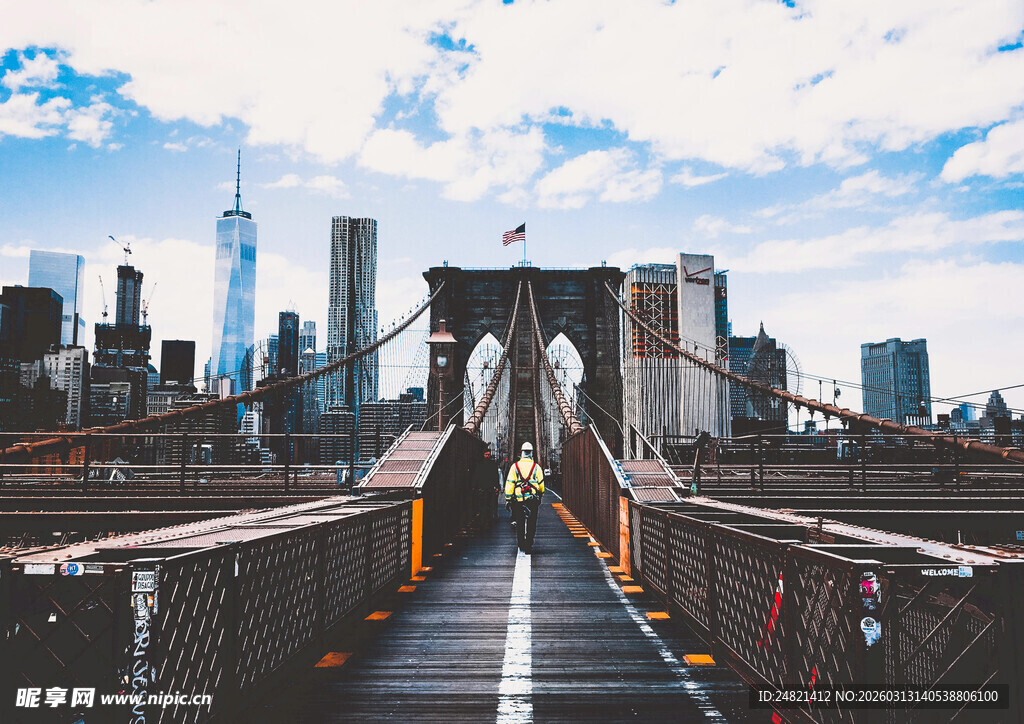 布鲁克林大桥上的城市风景