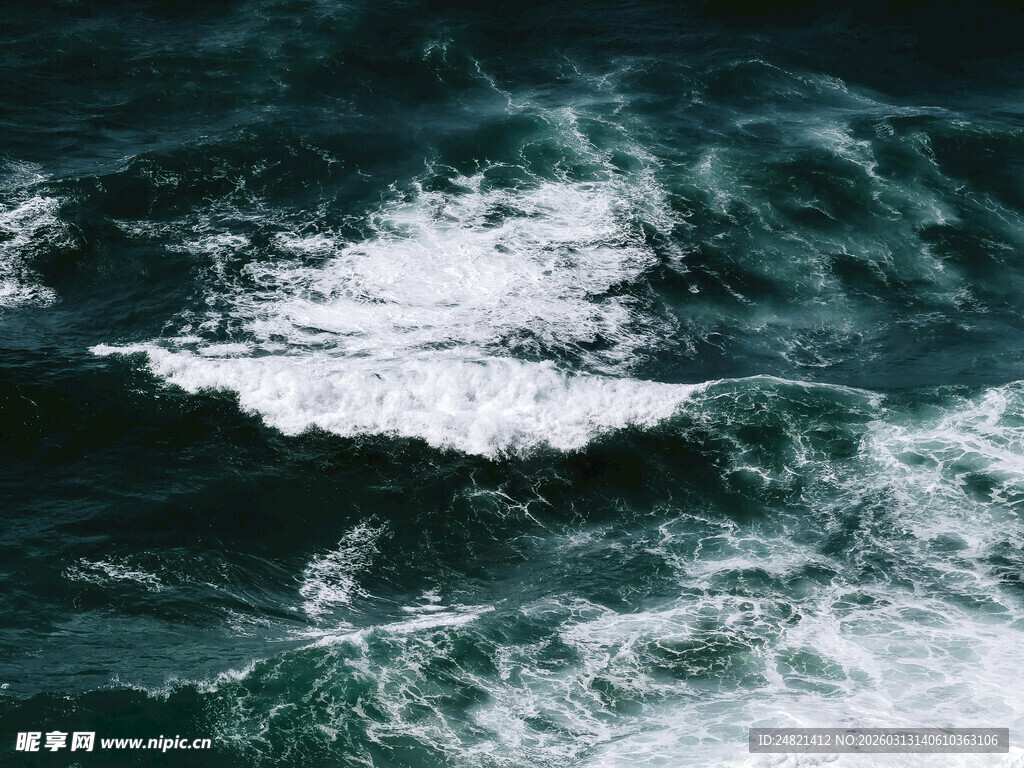 汹涌海浪