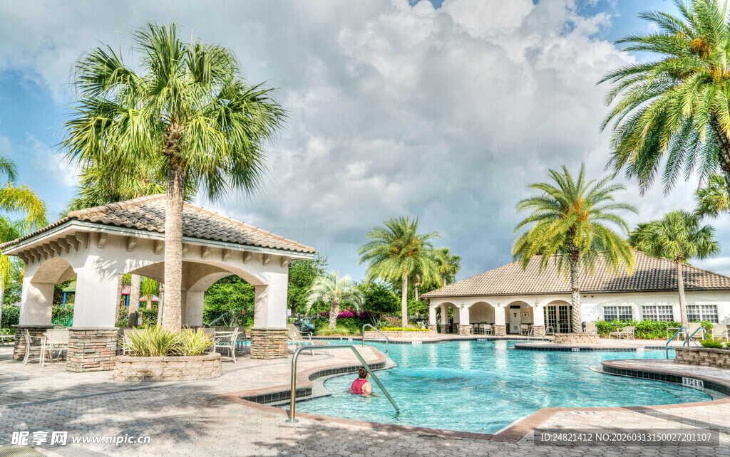 豪华度假别墅泳池景观