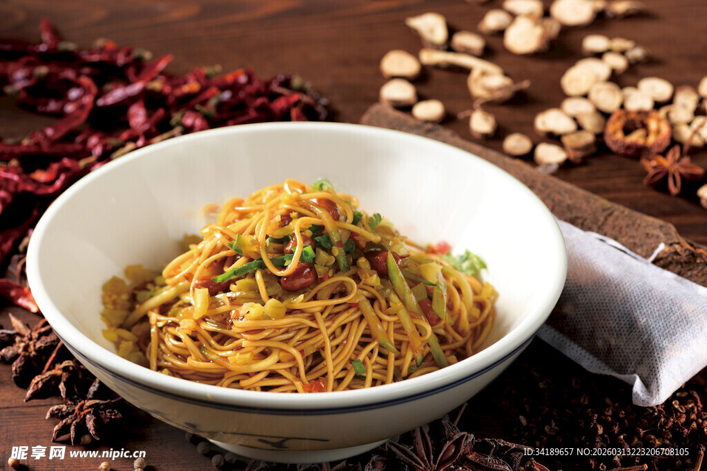 家常拌面 热干面