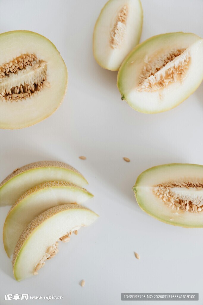 切开的甜瓜切片展示