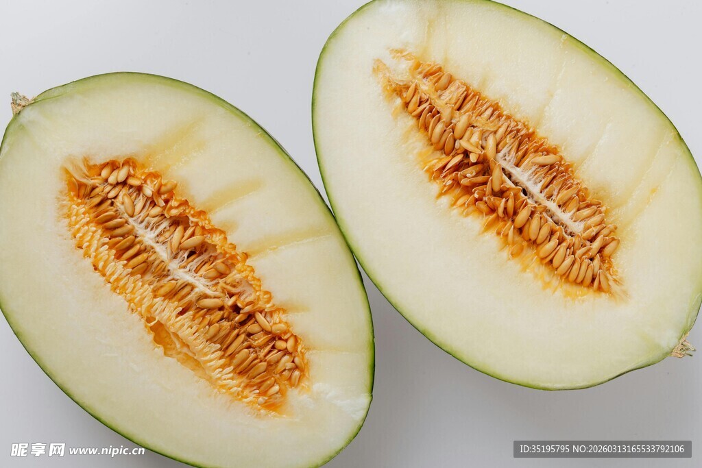 切开的甜瓜展示内部结构