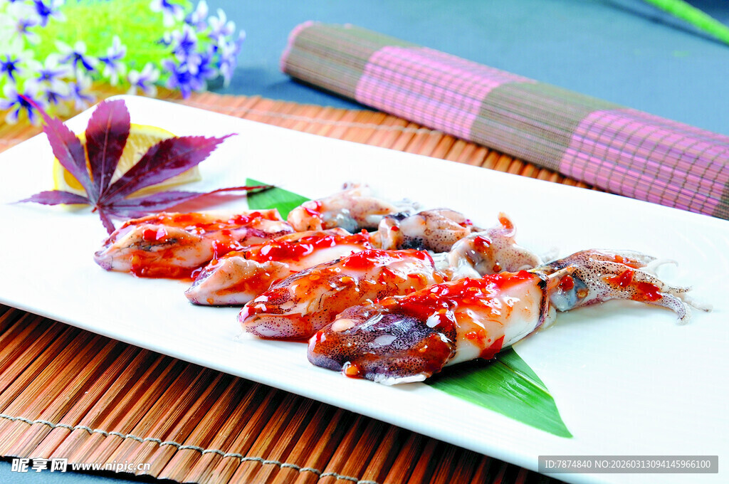 美味虾料理摆拍