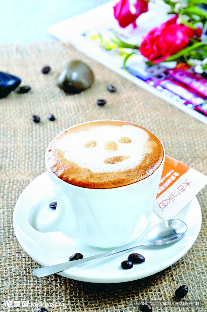 拉花咖啡 享受惬意时光