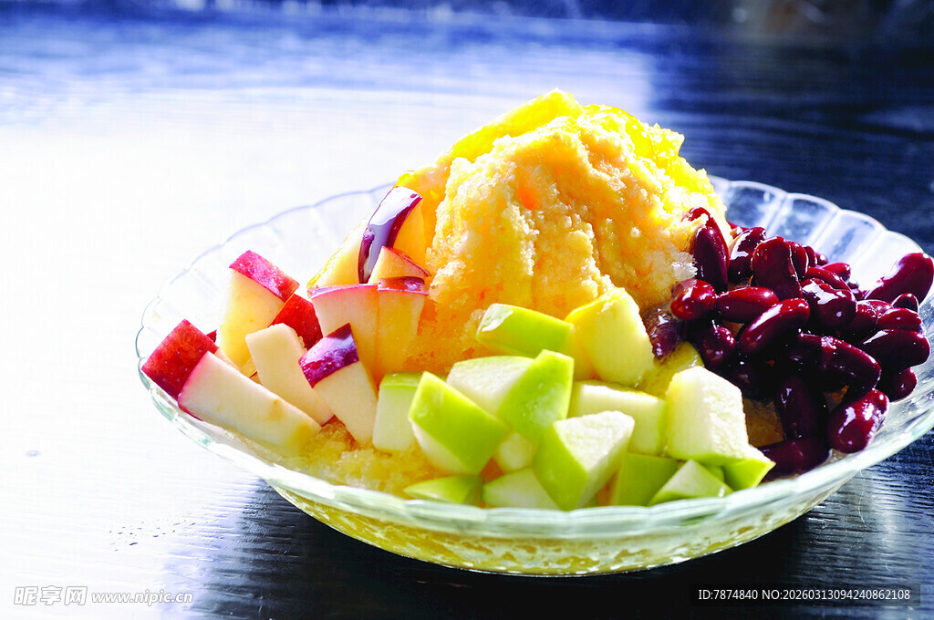 缤纷水果沙拉