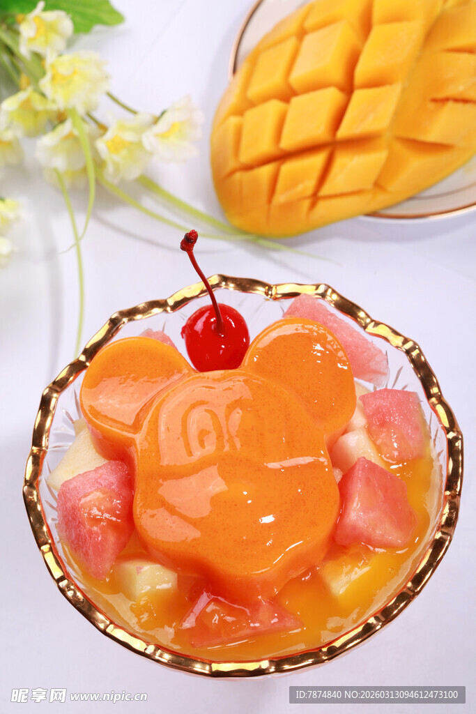 米奇造型水果拼盘