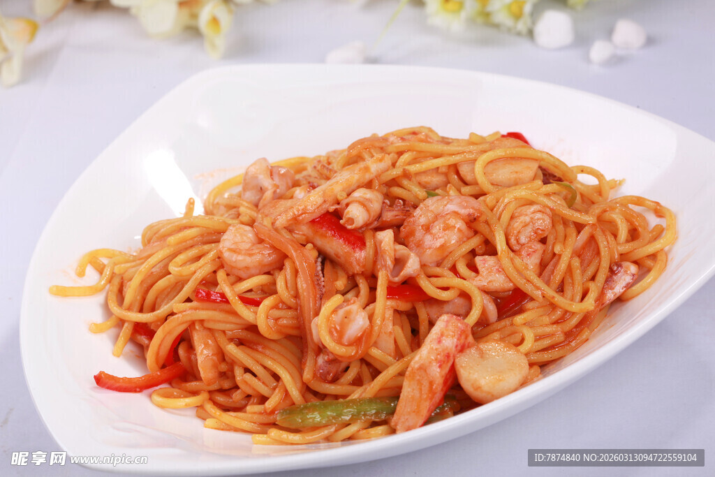 虾仁意面 色泽诱人美味