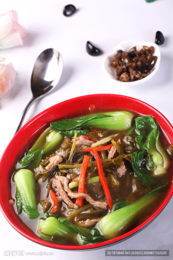 美味青菜肉丝汤