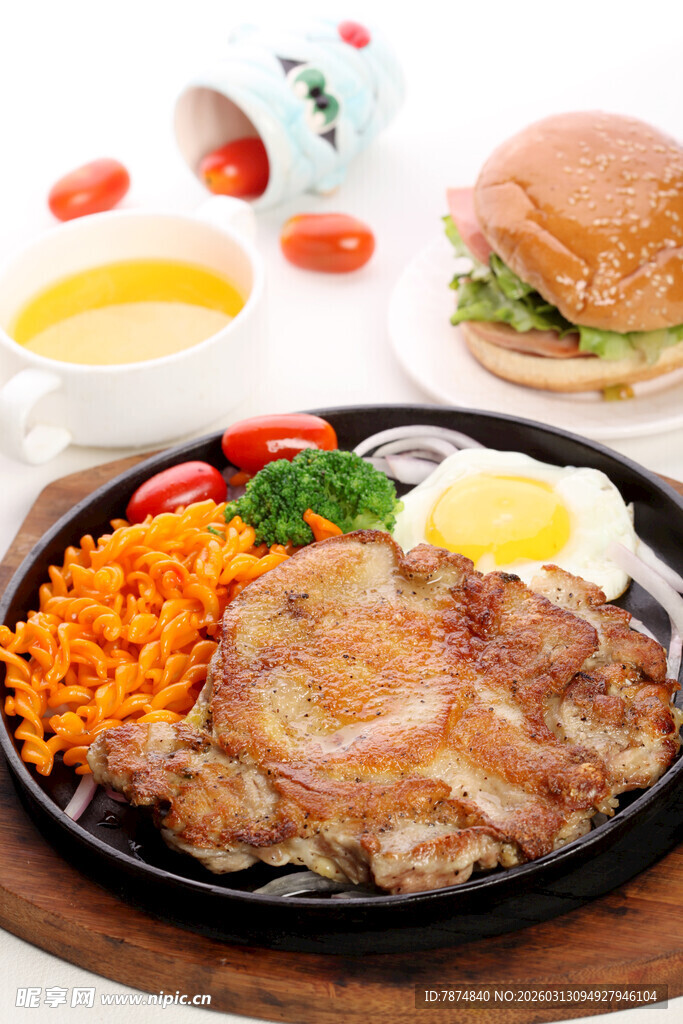 美味牛排套餐 营养丰富