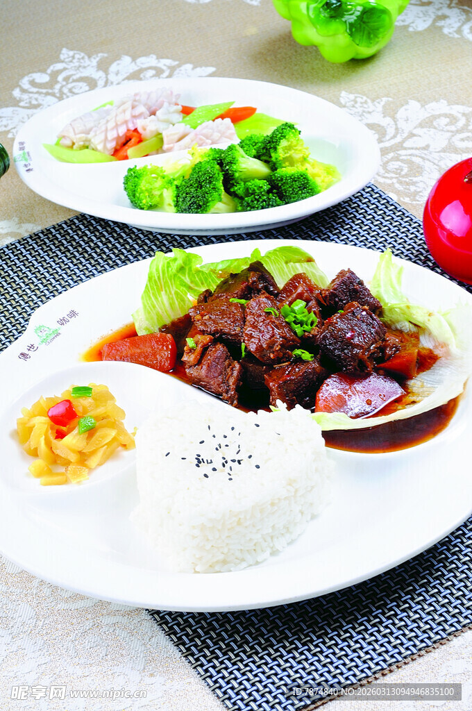 美味中式套餐饭