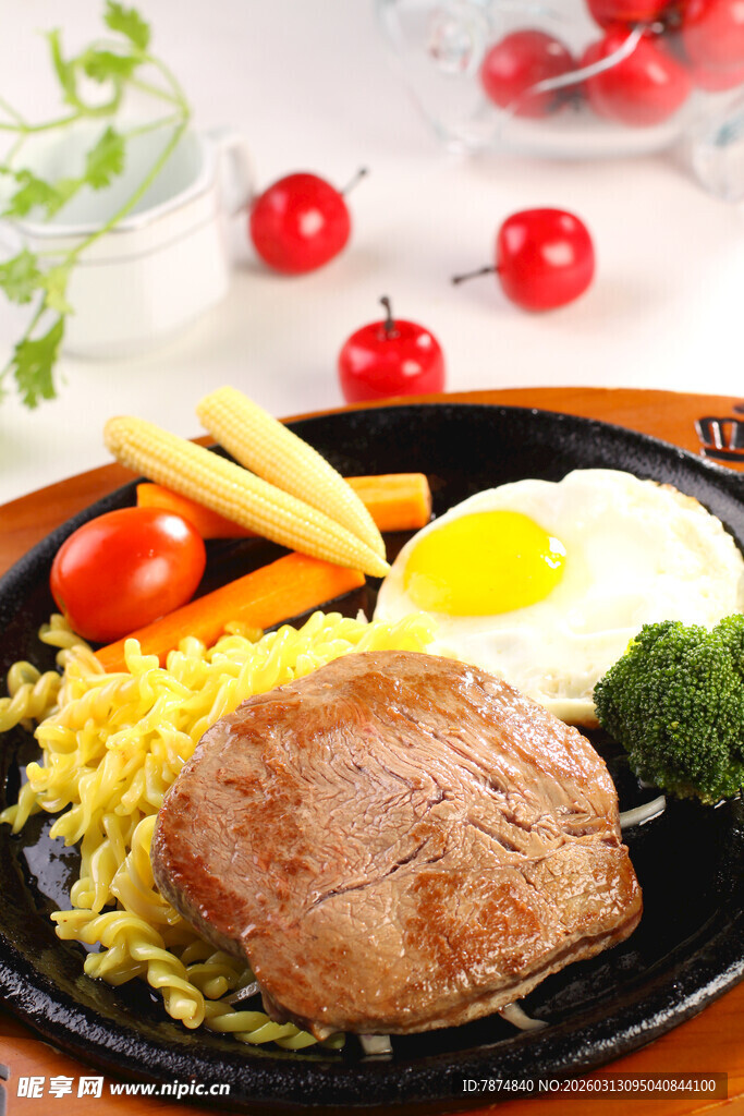 美味牛排套餐 营养丰富