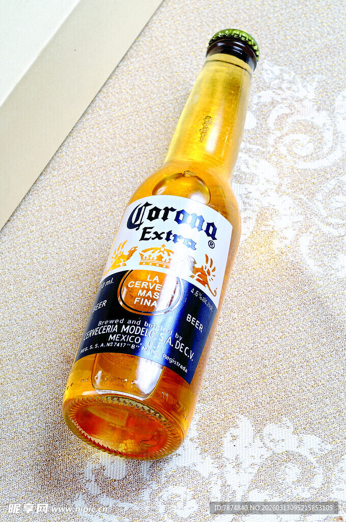 橙味芬达饮料特写