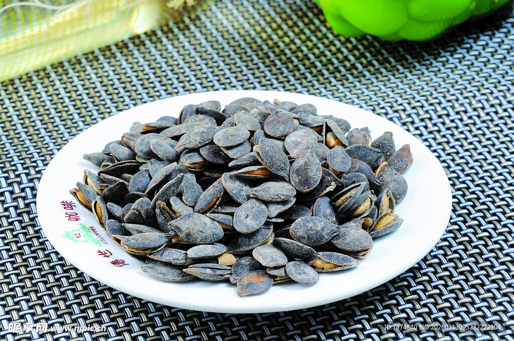 一盘黑瓜子