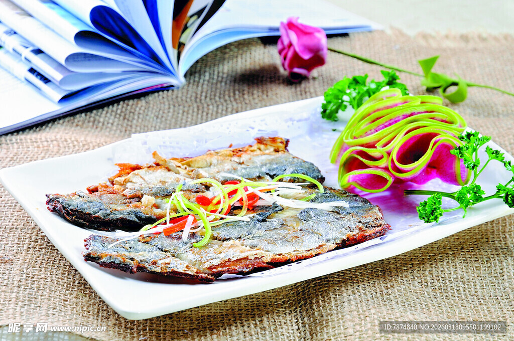 香煎多宝鱼配精致摆盘