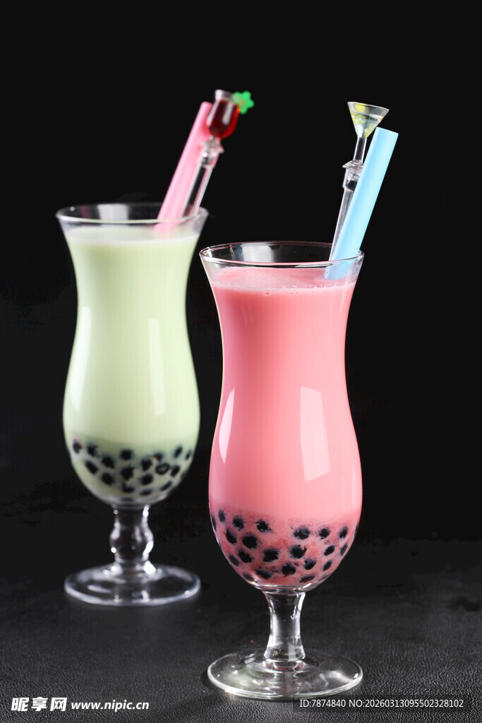 双色珍珠奶茶饮品