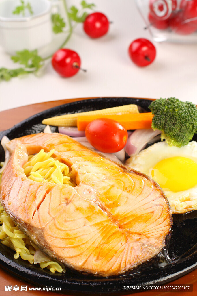 美味香煎三文鱼营养套餐