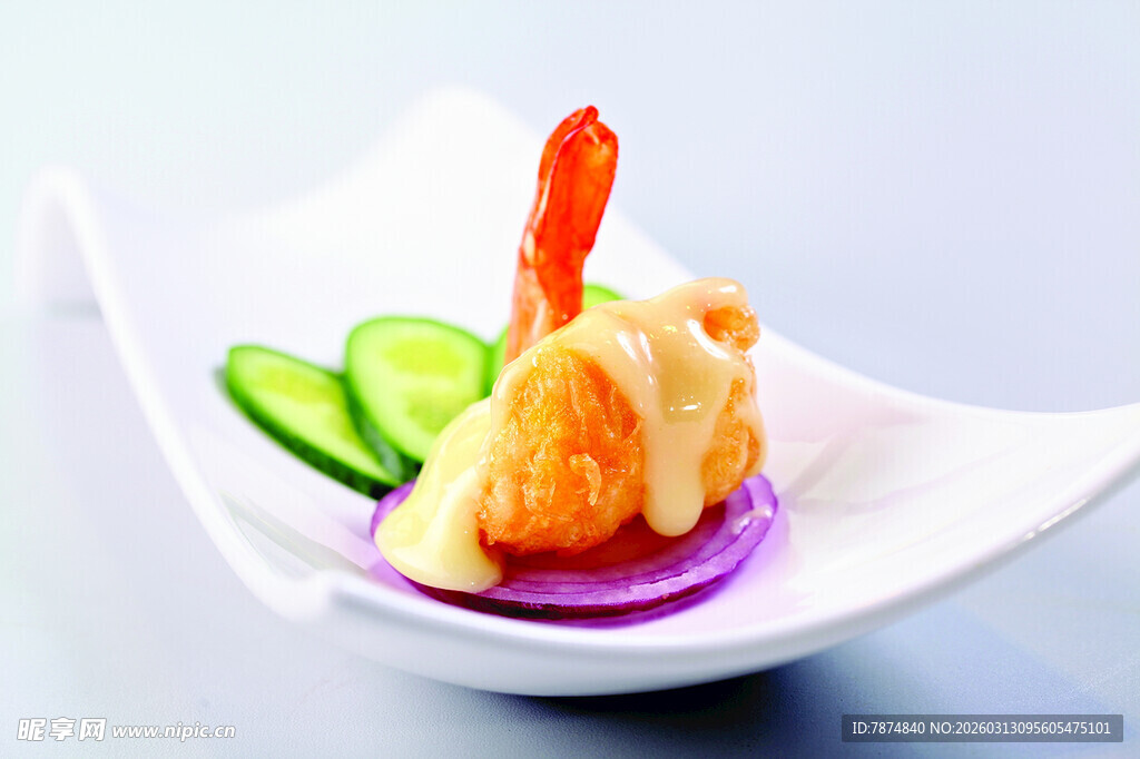 虾仁配时蔬精致佳肴