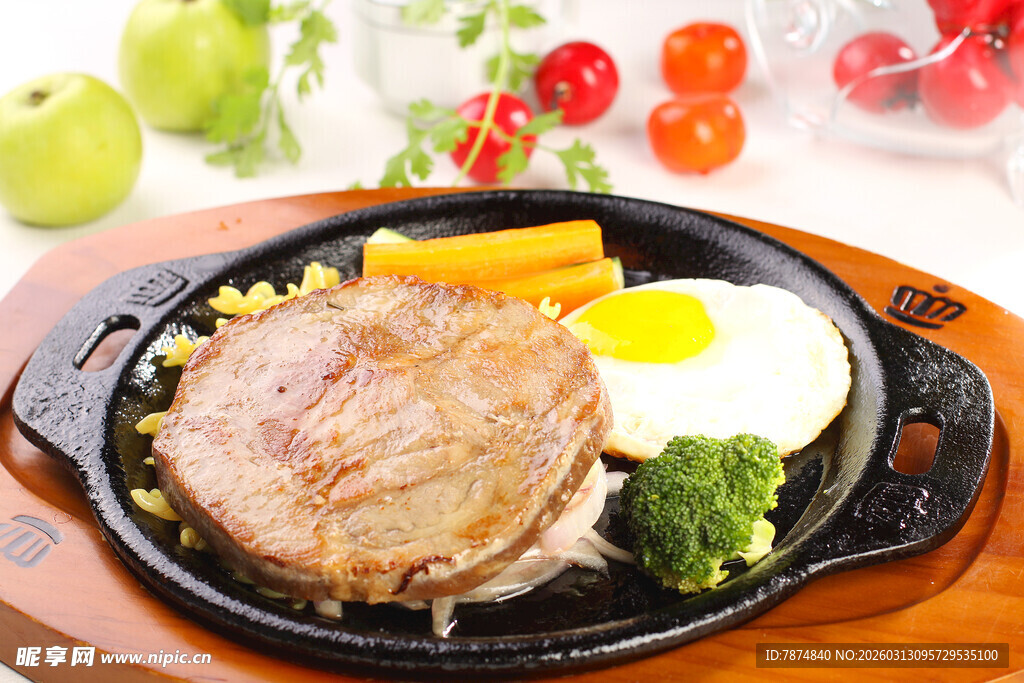 美味牛排套餐 营养丰富