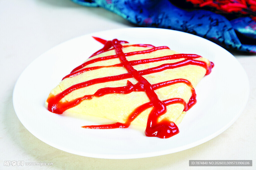 草莓酱淋面美味松饼