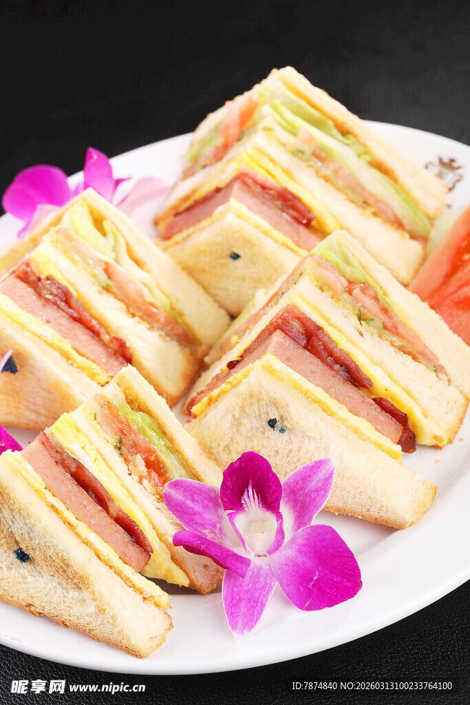 美味三明治摆盘精美