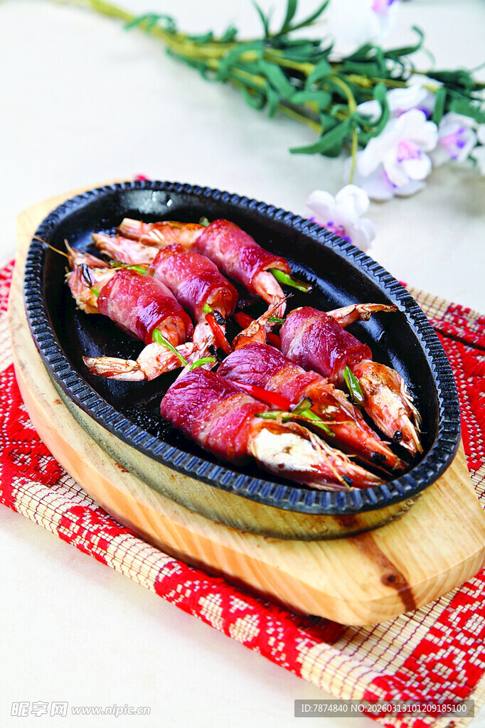 美味培根包裹烤虾