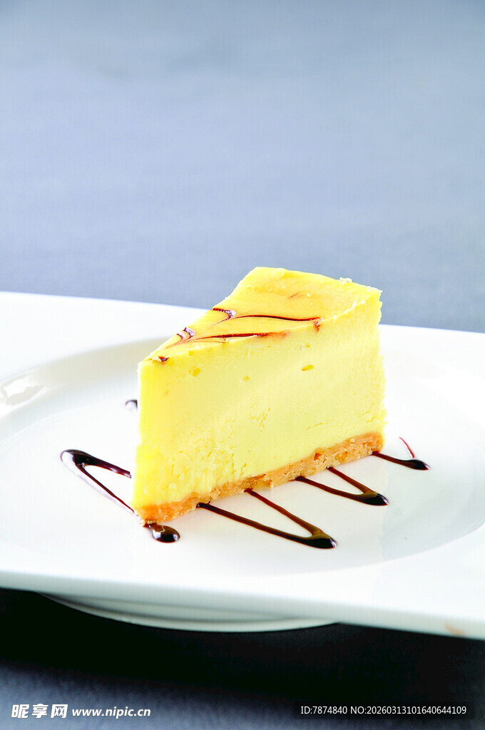 美味芝士蛋糕摆盘特写