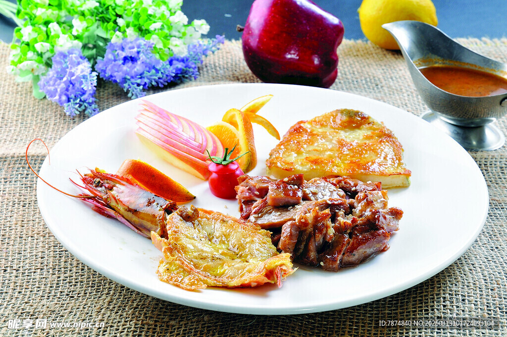 美味多样的盘中餐