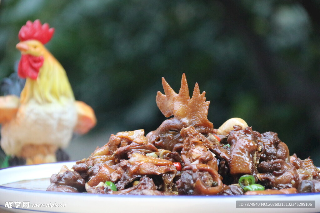 美味鸡肉菜肴 色泽诱人
