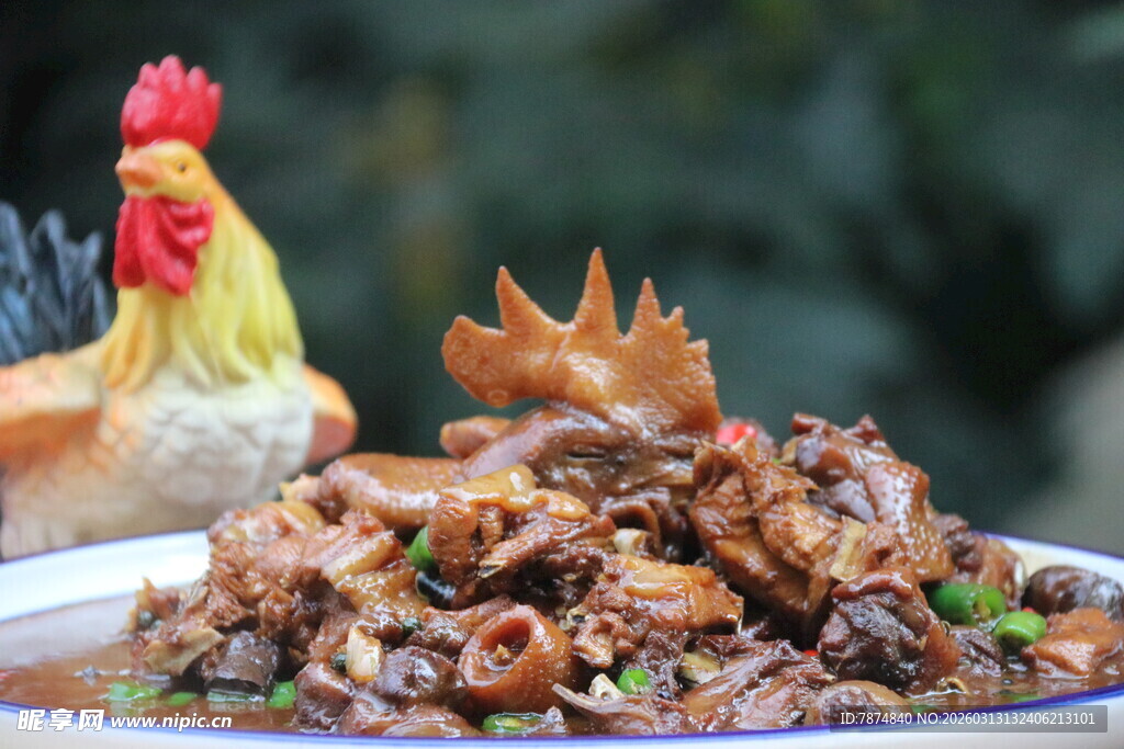 美味农家炒鸡肉