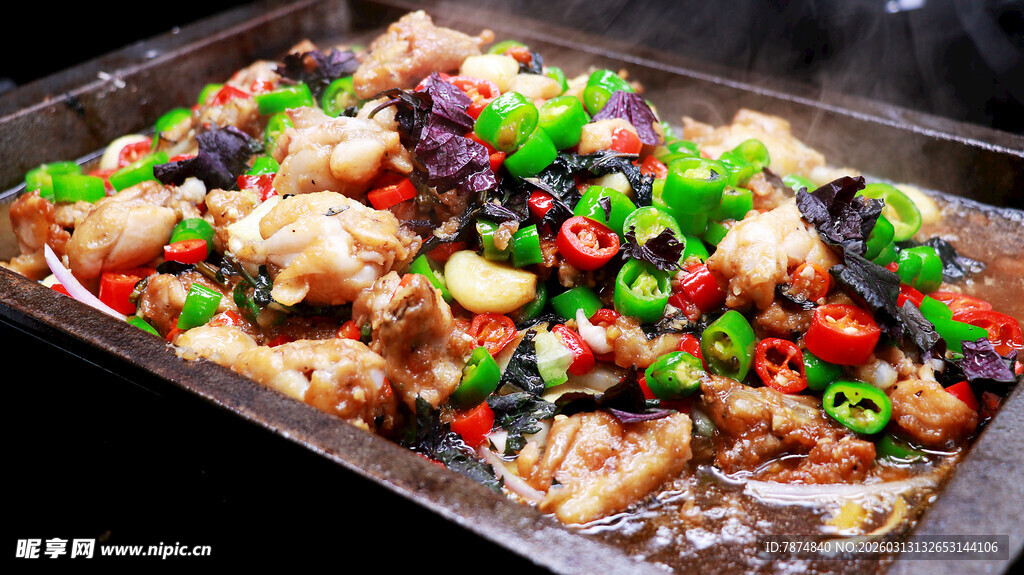 美味烤鱼 食材丰富诱人