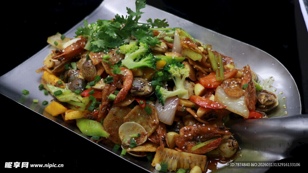 美味香辣炒杂蔬