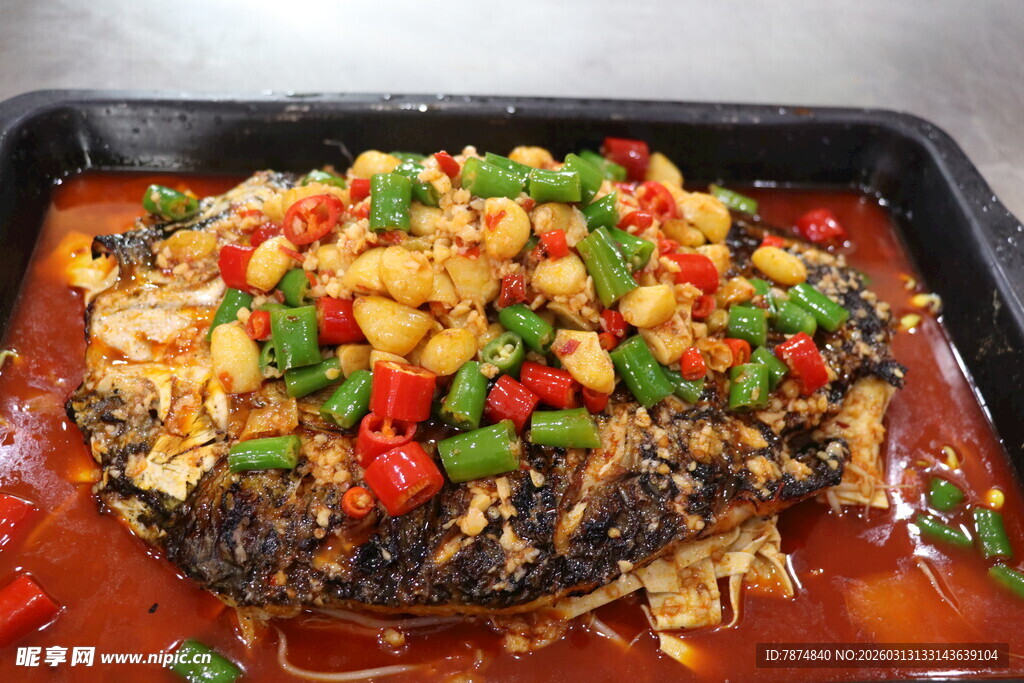 香辣烤鱼 视觉与味觉盛宴