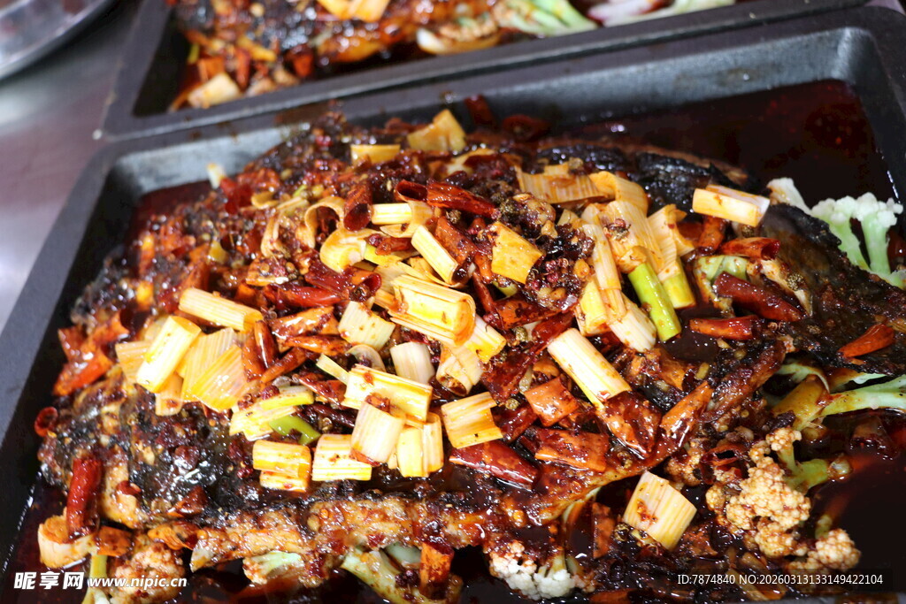 香辣美味烤鱼诱人呈现