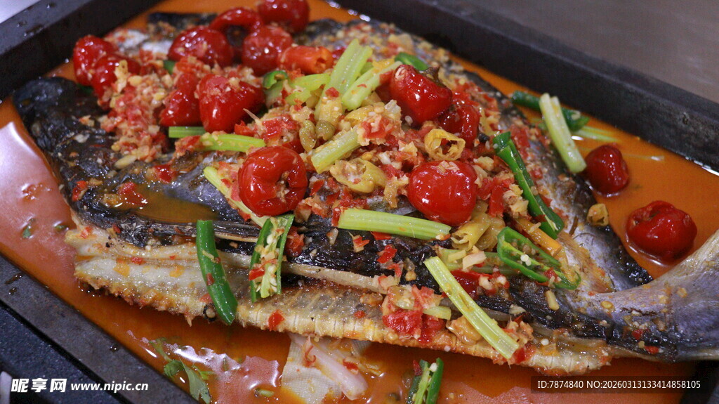 美味特色烤鱼 鲜香诱人