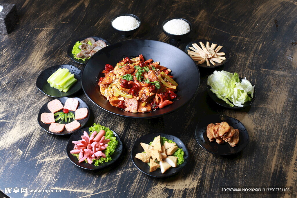 多样美味中式菜肴拼盘