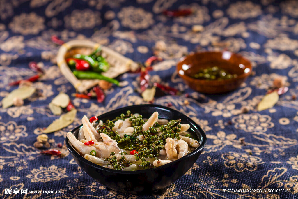 多彩碗中美食 异域风情