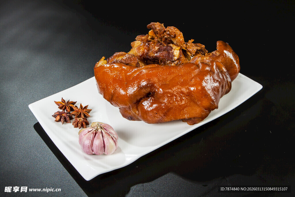 美味酱卤猪蹄特写