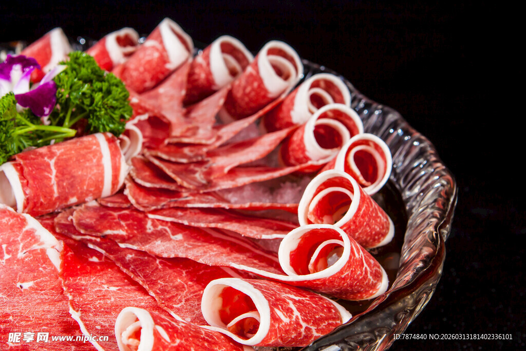 新鲜牛肉卷 色泽诱人